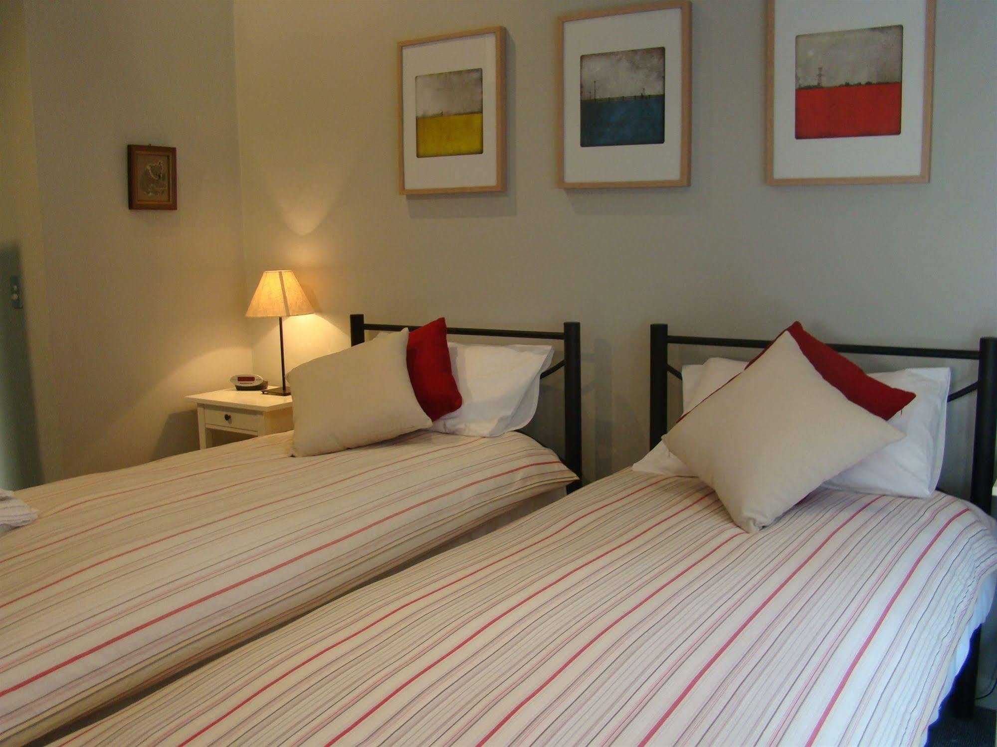 บลูอายส์รีทรีท Hotel บลูอีส์บีช ภายนอก รูปภาพ